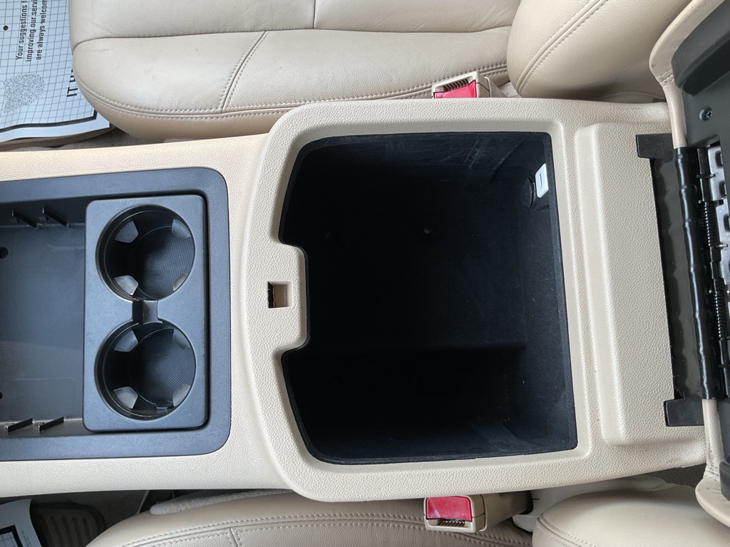 Photo 42 of this CHEVROLET SUBURBAN