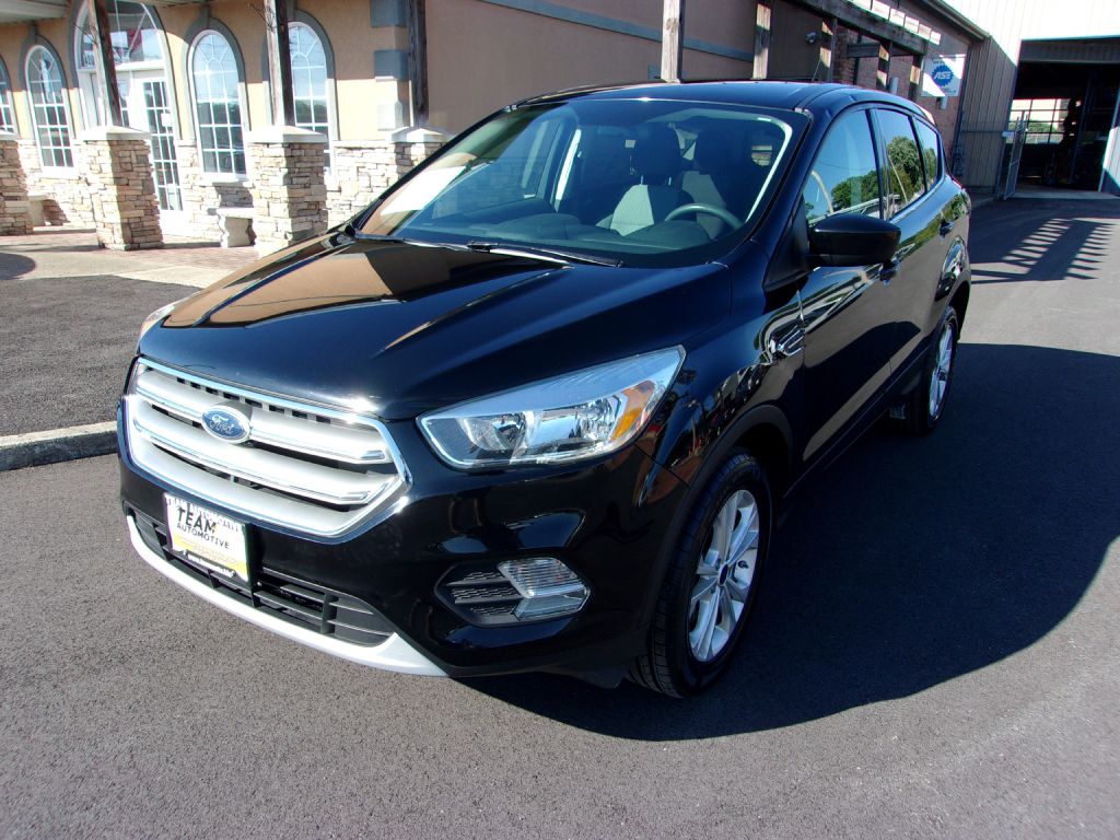 2017 FORD ESCAPE