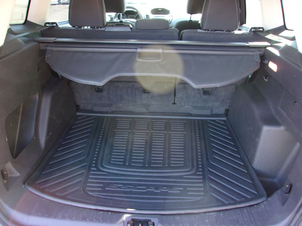 Photo 23 of this FORD ESCAPE