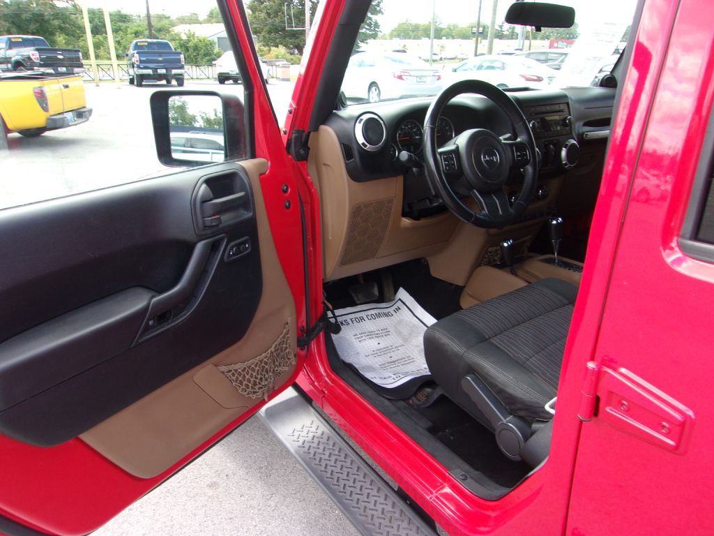 Photo 9 of this JEEP WRANGLER UNLIMI