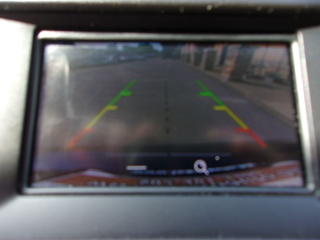 Photo 14 of this FORD FUSION