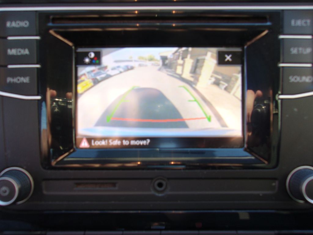Photo 15 of this VOLKSWAGEN PASSAT