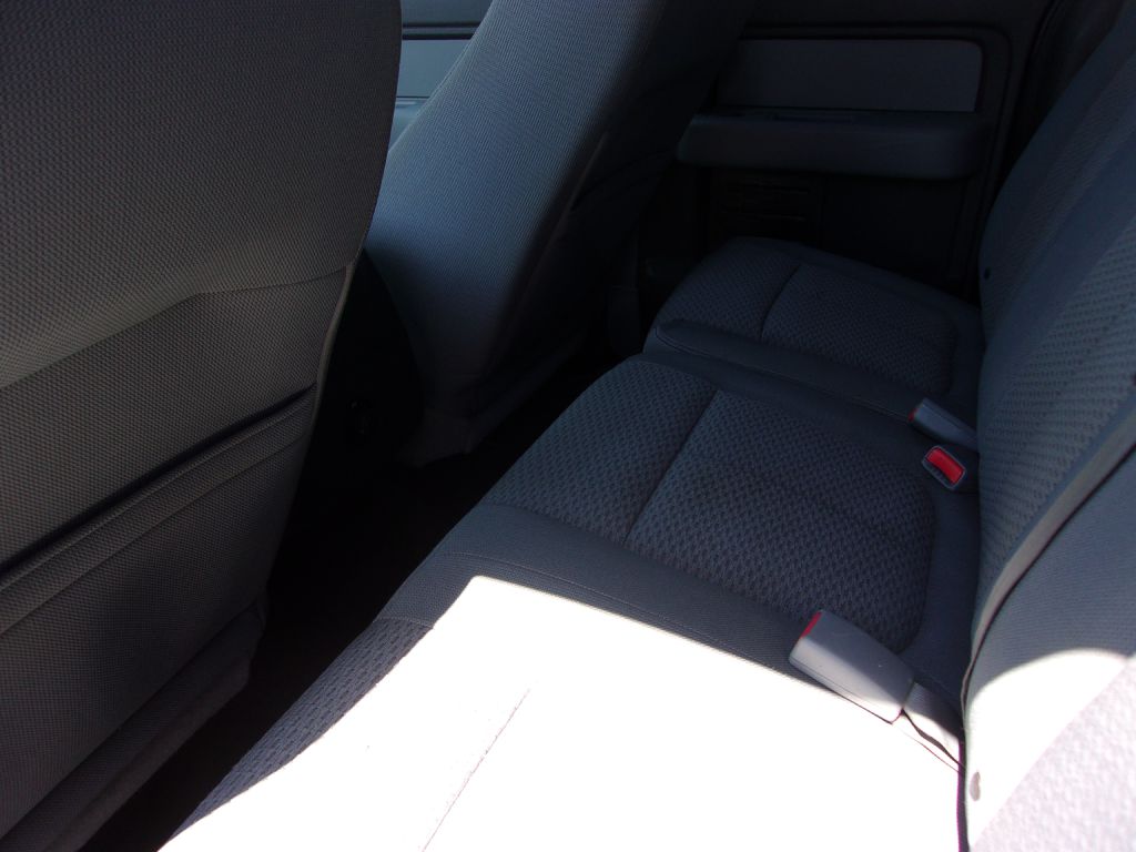 Photo 15 of this FORD F150