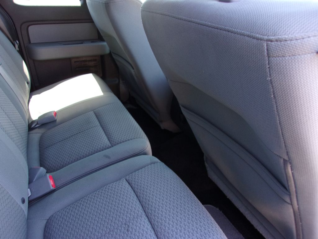Photo 22 of this FORD F150