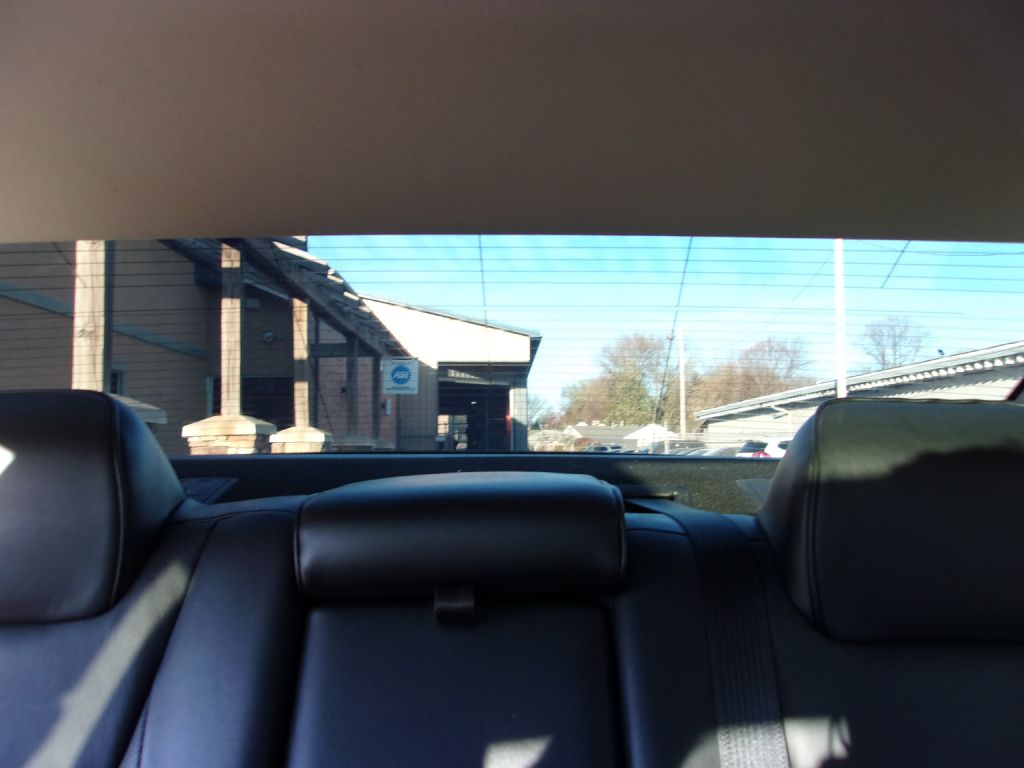 Photo 38 of this CHRYSLER 300C