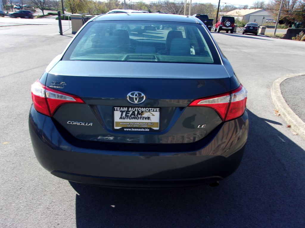 Photo 4 of this TOYOTA COROLLA
