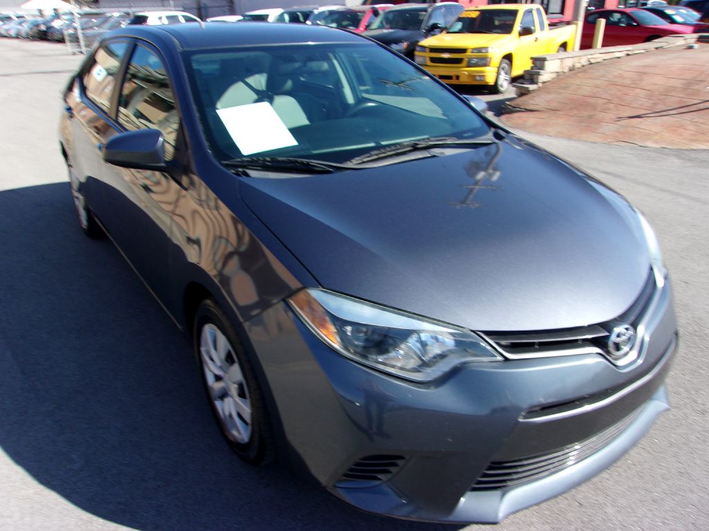 Photo 7 of this TOYOTA COROLLA