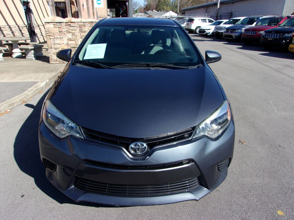 Photo 8 of this TOYOTA COROLLA