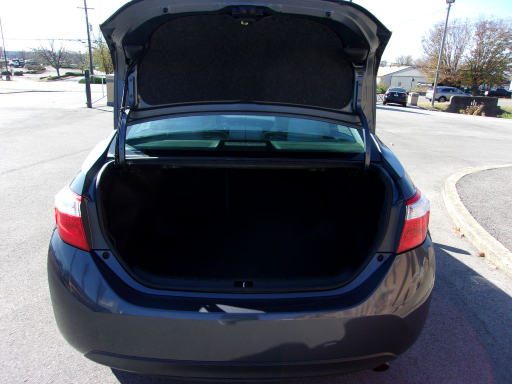 Photo 29 of this TOYOTA COROLLA