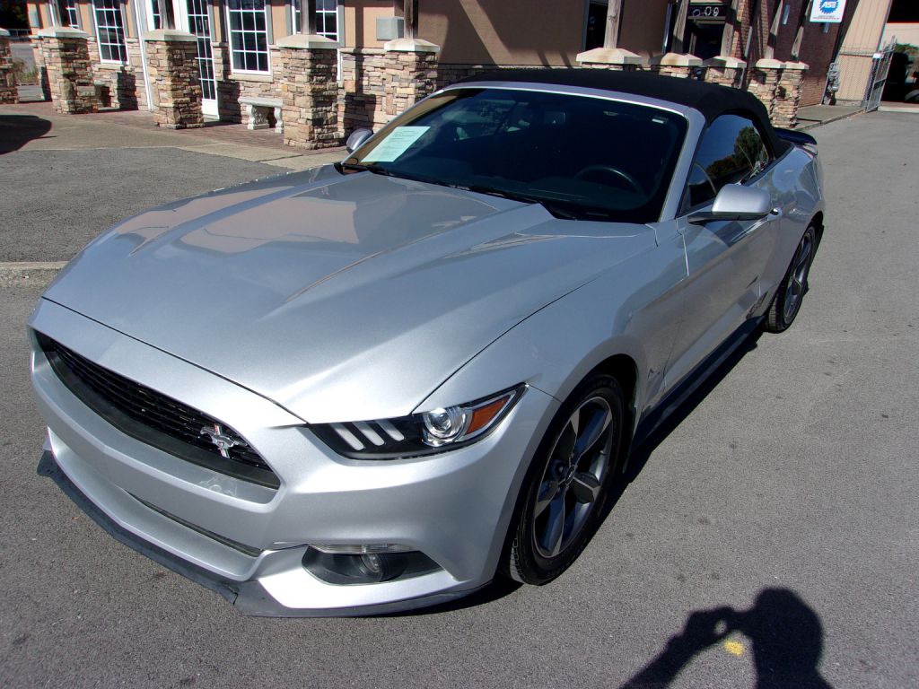 2017 FORD MUSTANG