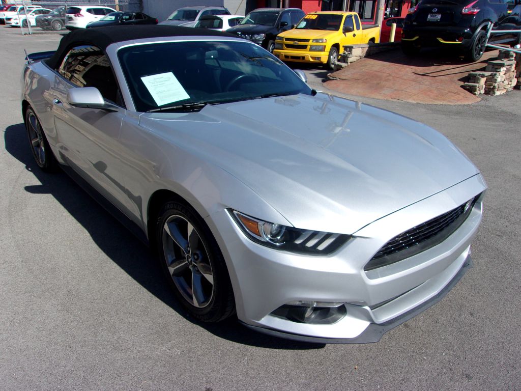 Photo 7 of this FORD MUSTANG