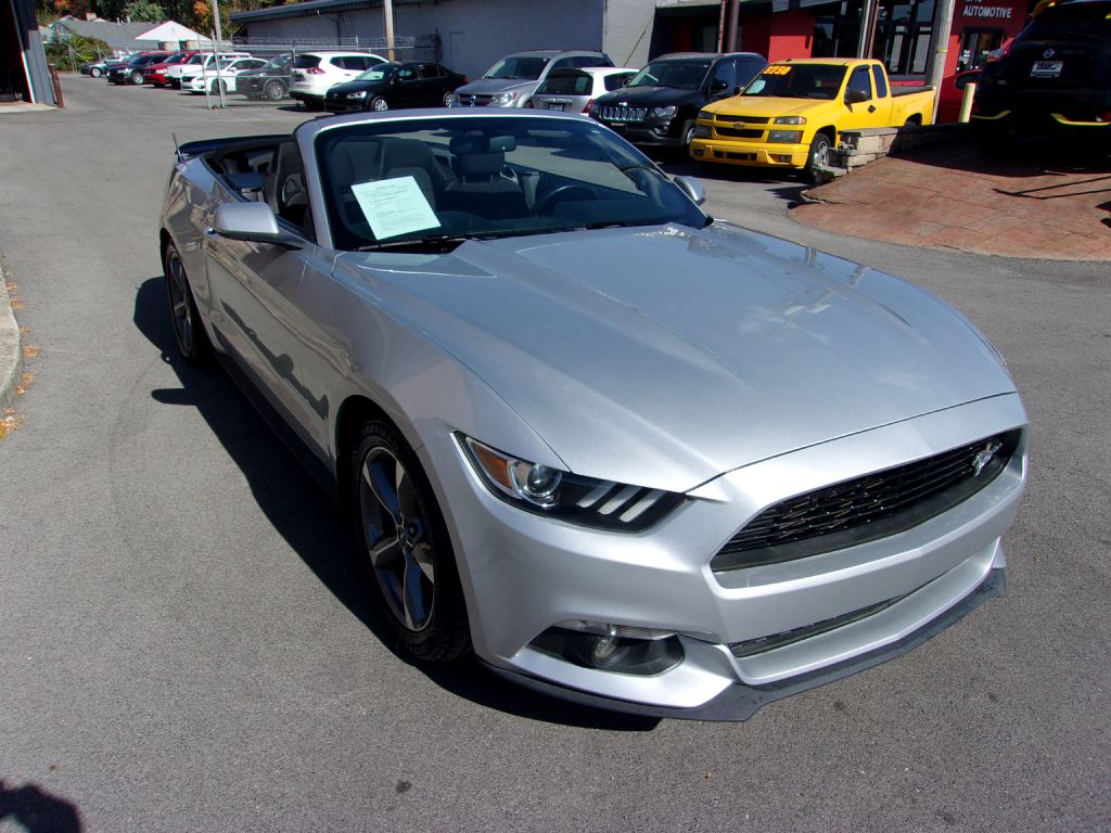 Photo 15 of this FORD MUSTANG