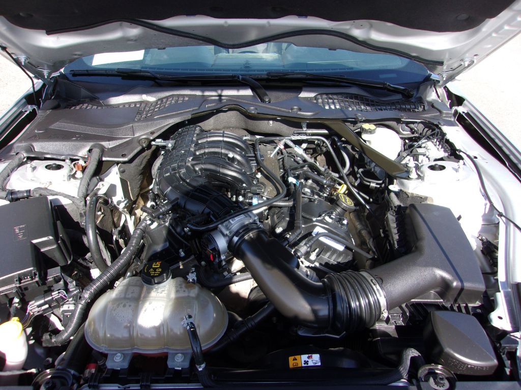 Photo 31 of this FORD MUSTANG