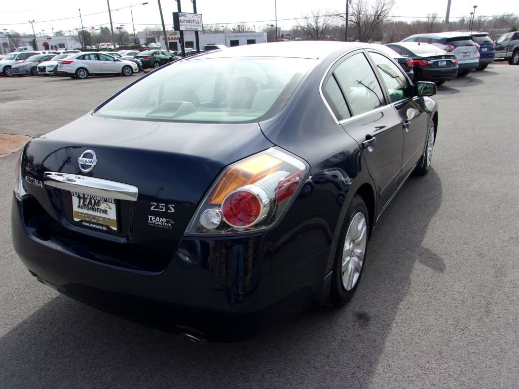 Photo 5 of this NISSAN ALTIMA