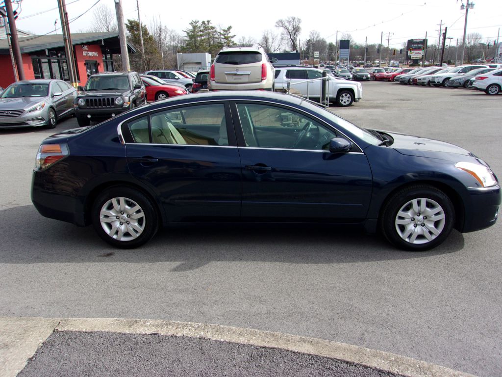 Photo 6 of this NISSAN ALTIMA