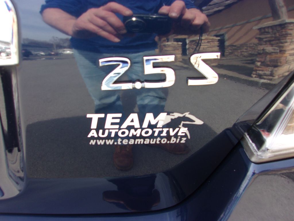 Photo 24 of this NISSAN ALTIMA