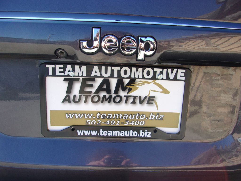 Photo 20 of this JEEP COMPASS