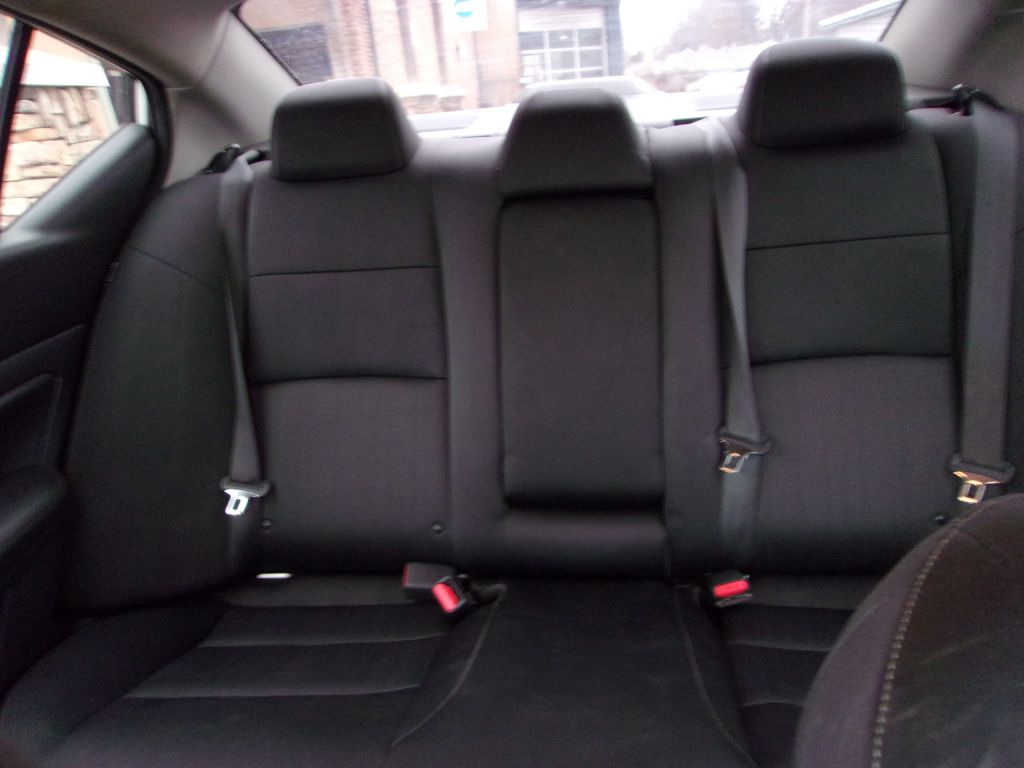 Photo 15 of this NISSAN ALTIMA