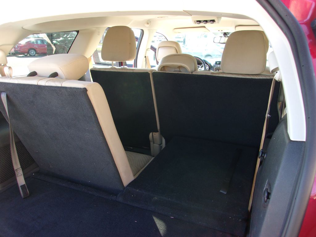 Photo 23 of this DODGE JOURNEY