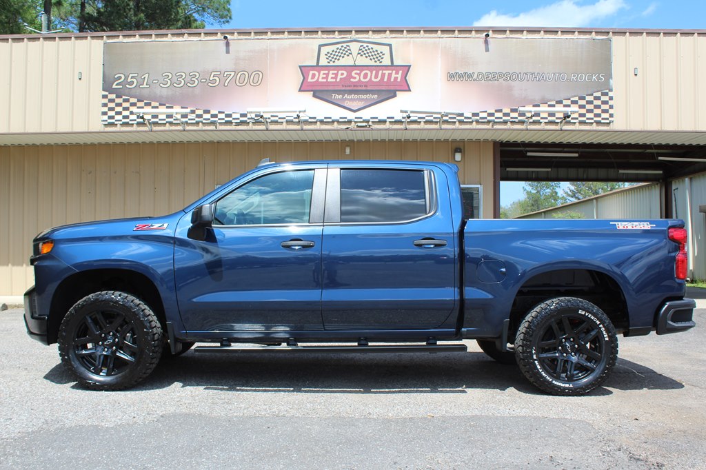 2021 Chevrolet Silverado 1500 Custom Trail Boss Crew Cab 4WD