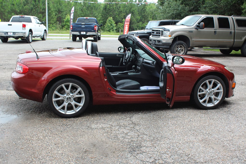 Photo 21 of this MAZDA MX-5 MIATA