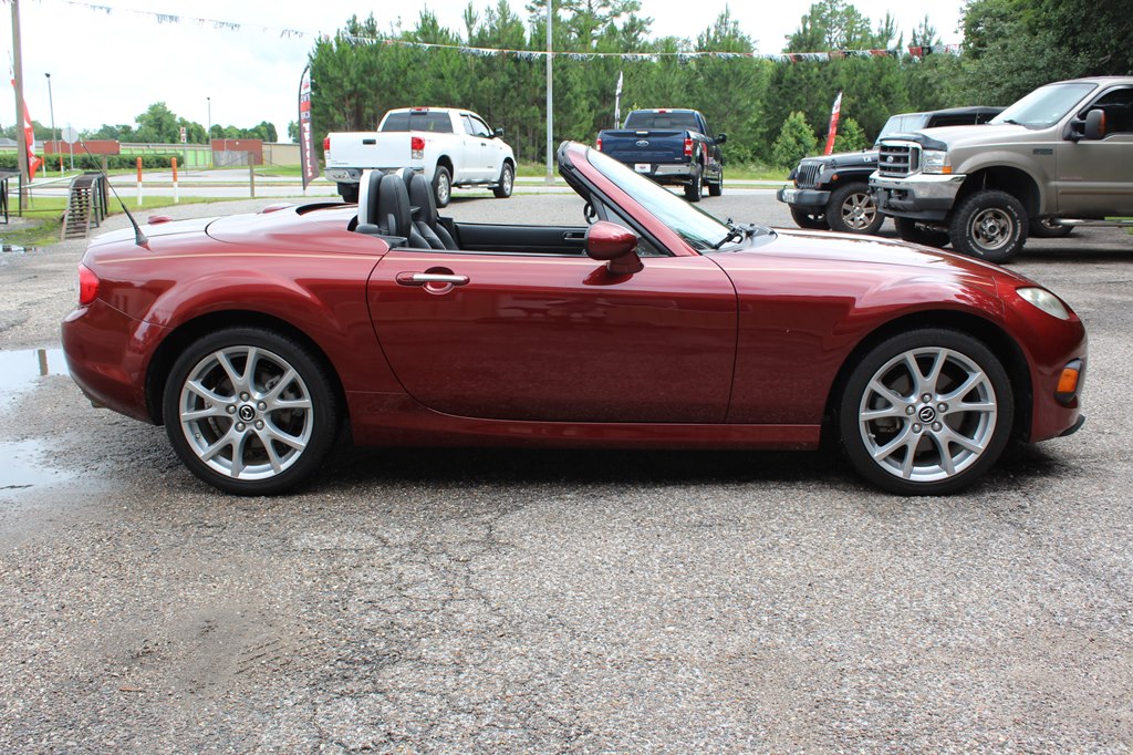 Photo 20 of this MAZDA MX-5 MIATA