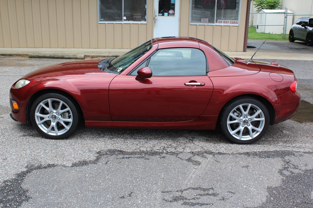 Photo 2 of this MAZDA MX-5 MIATA