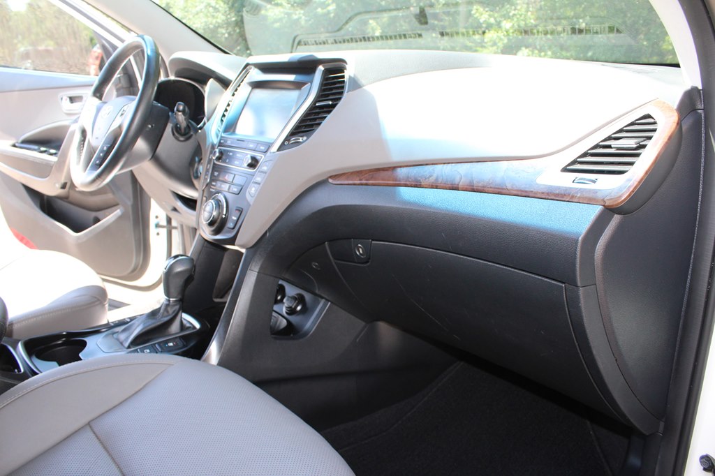 Photo 29 of this HYUNDAI SANTA FE XL