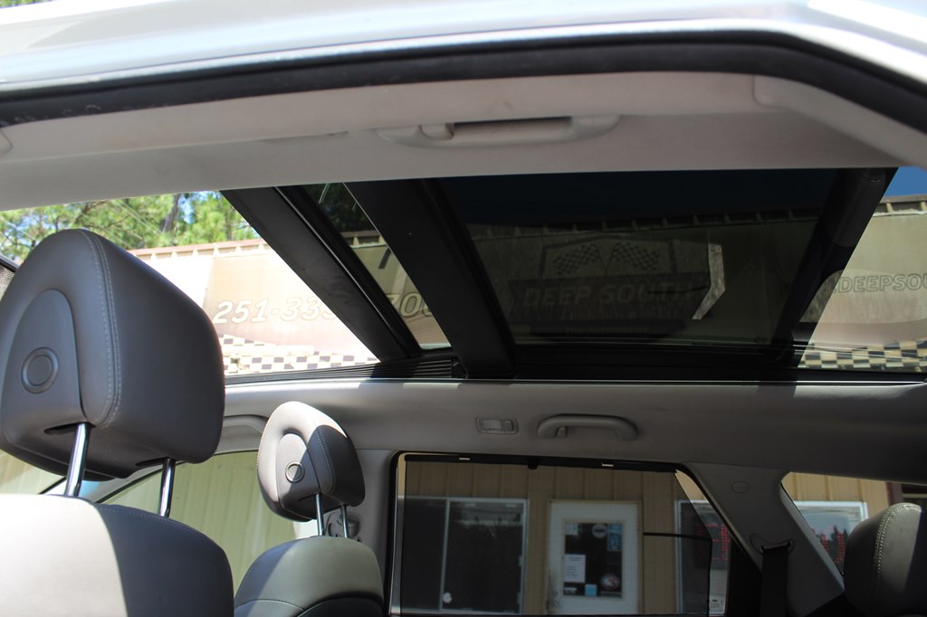 Photo 38 of this HYUNDAI SANTA FE XL