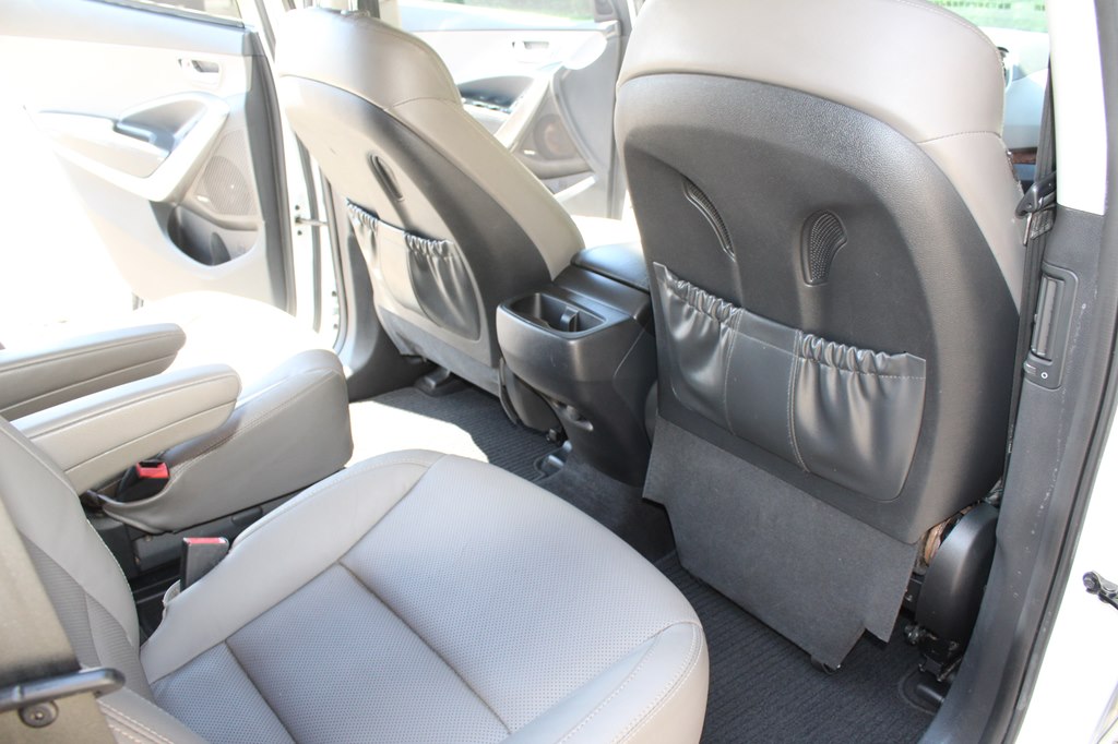 Photo 31 of this HYUNDAI SANTA FE XL