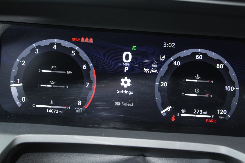 Photo 32 of this TOYOTA TACOMA