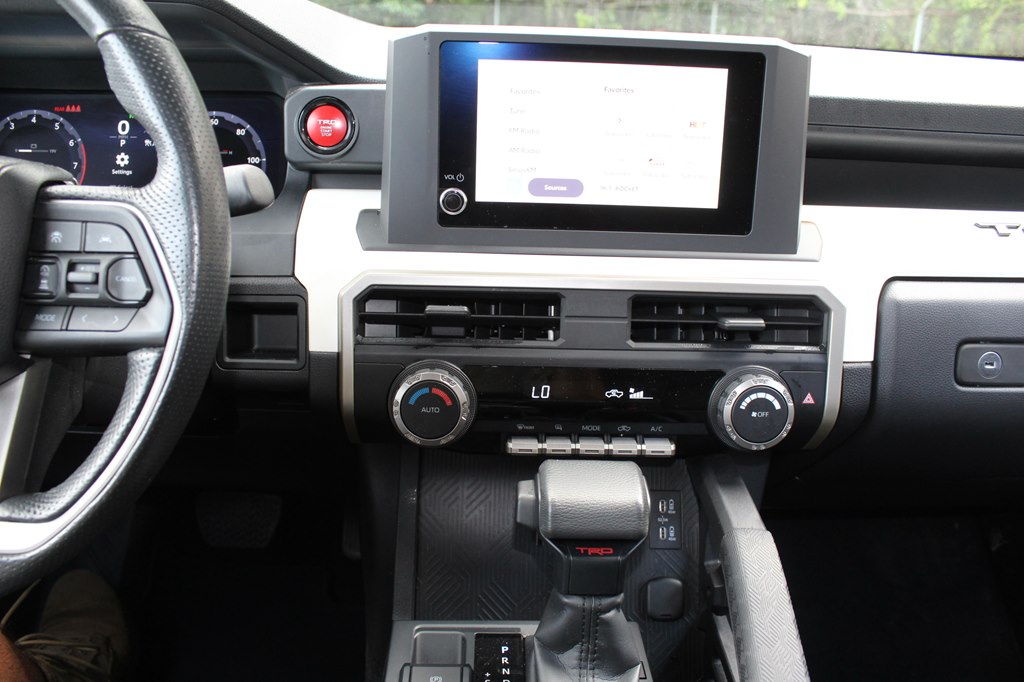 Photo 37 of this TOYOTA TACOMA