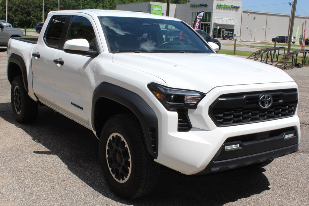 Photo 10 of this TOYOTA TACOMA
