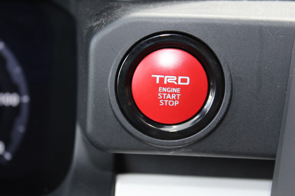 Photo 41 of this TOYOTA TACOMA