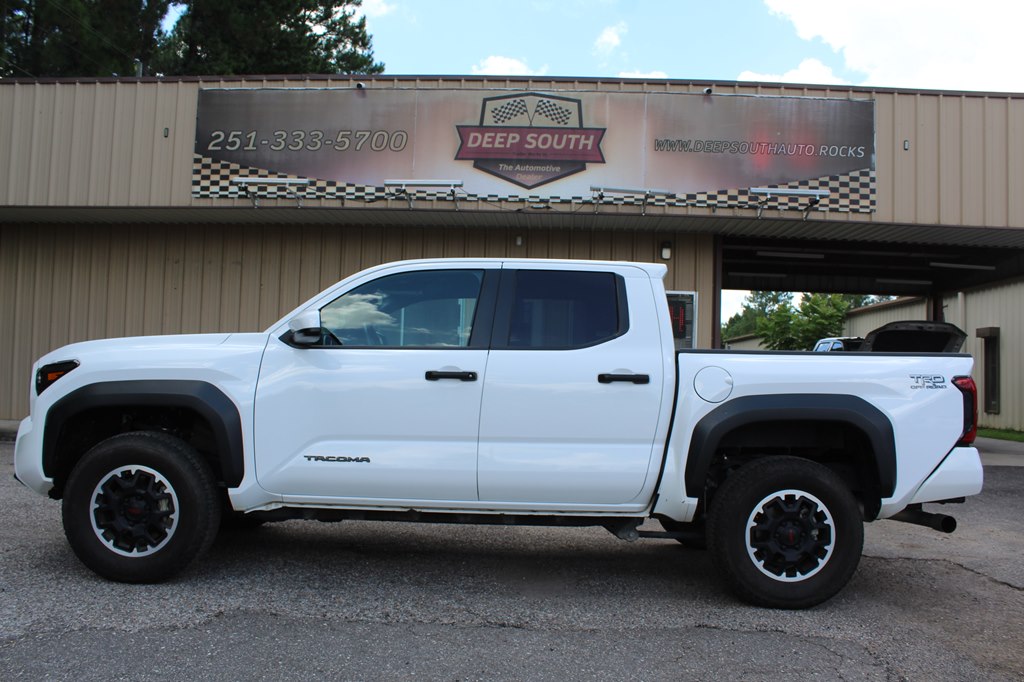 2024 TOYOTA TACOMA