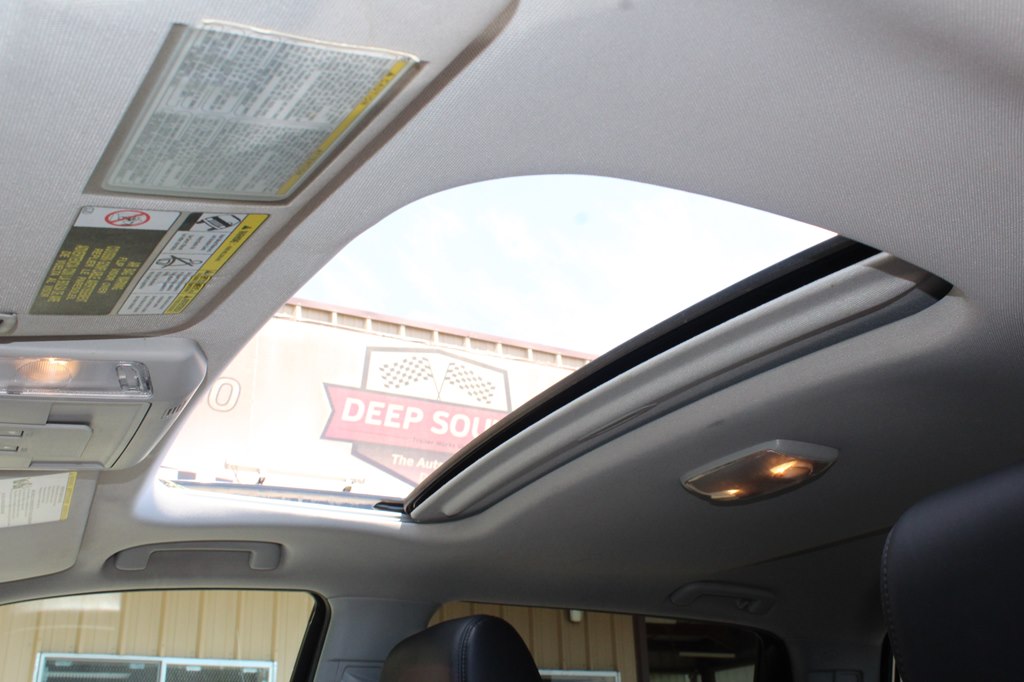 Photo 47 of this TOYOTA TUNDRA