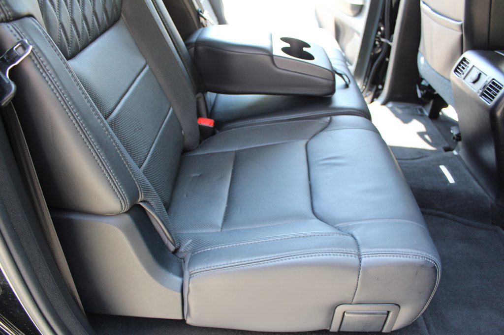Photo 29 of this TOYOTA TUNDRA