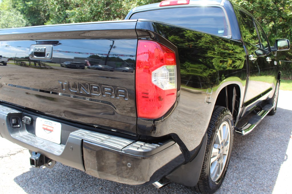 Photo 14 of this TOYOTA TUNDRA