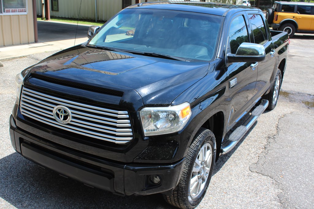 Photo 7 of this TOYOTA TUNDRA