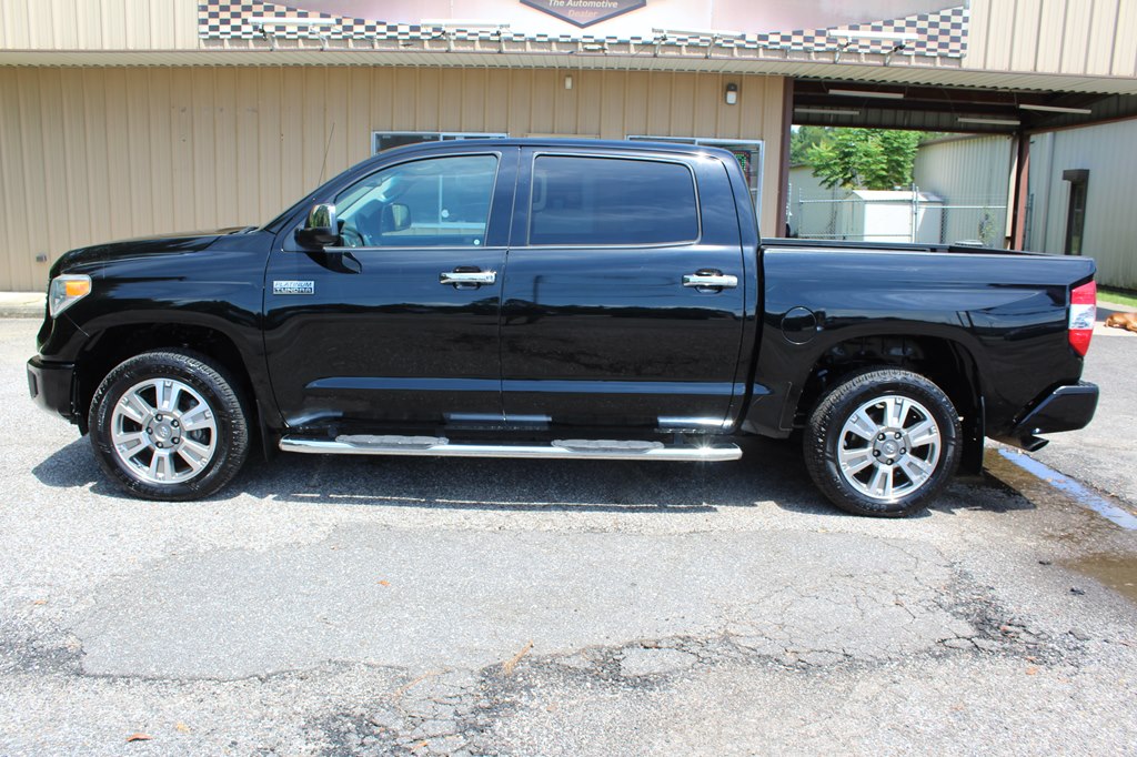 Photo 4 of this TOYOTA TUNDRA