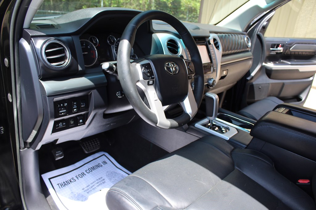 Photo 23 of this TOYOTA TUNDRA