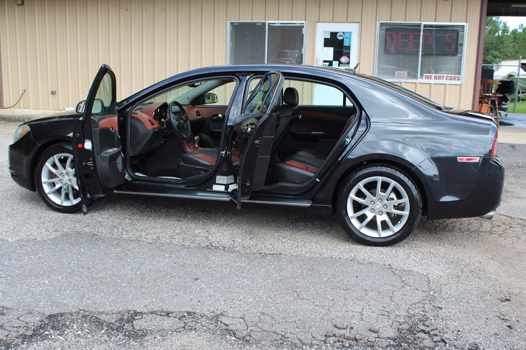 Photo 20 of this CHEVROLET MALIBU