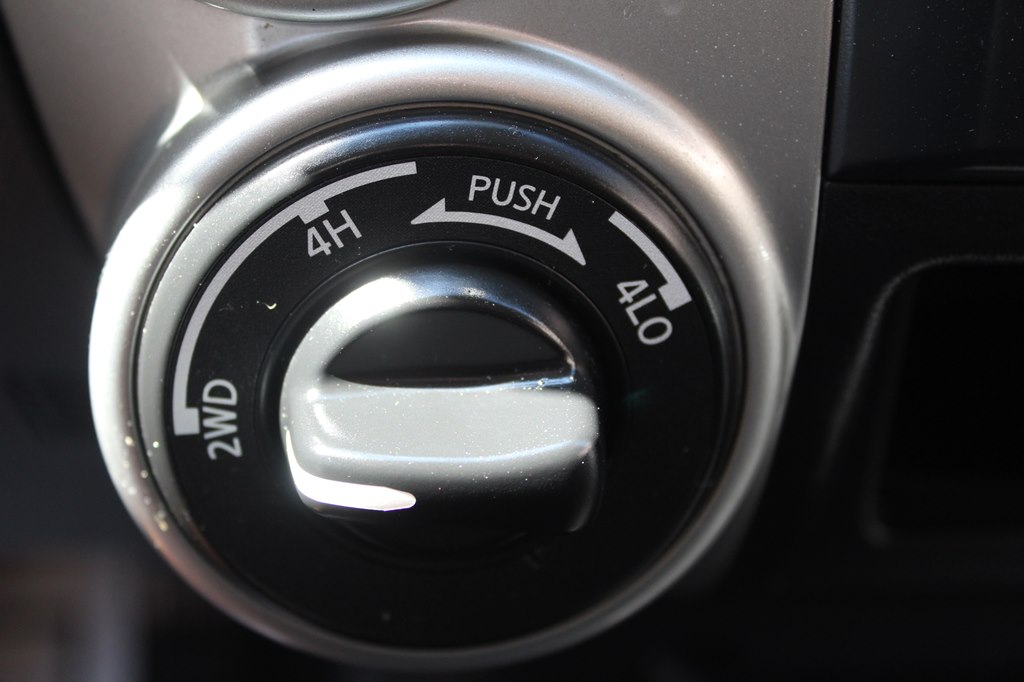Photo 39 of this NISSAN TITAN