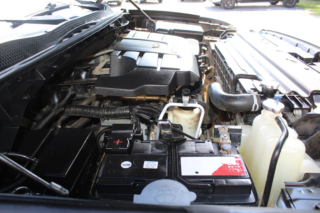 Photo 45 of this NISSAN TITAN