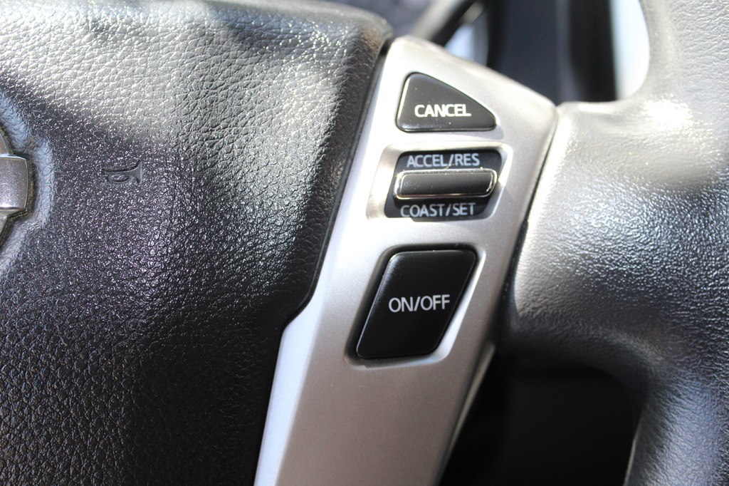 Photo 38 of this NISSAN TITAN