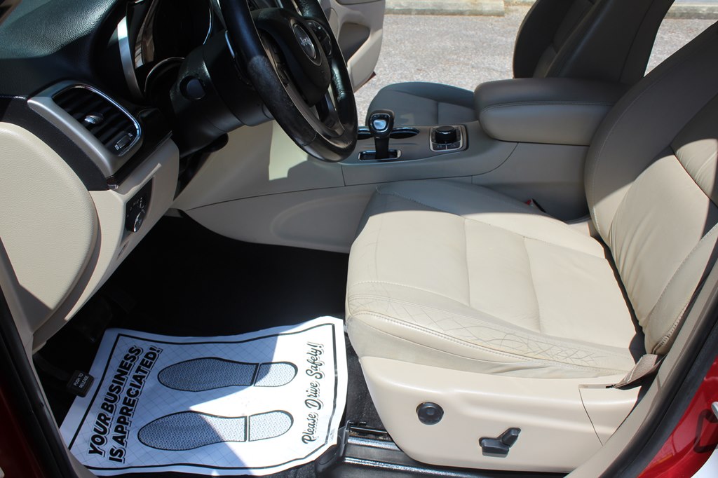 Photo 22 of this JEEP GRAND CHEROKEE