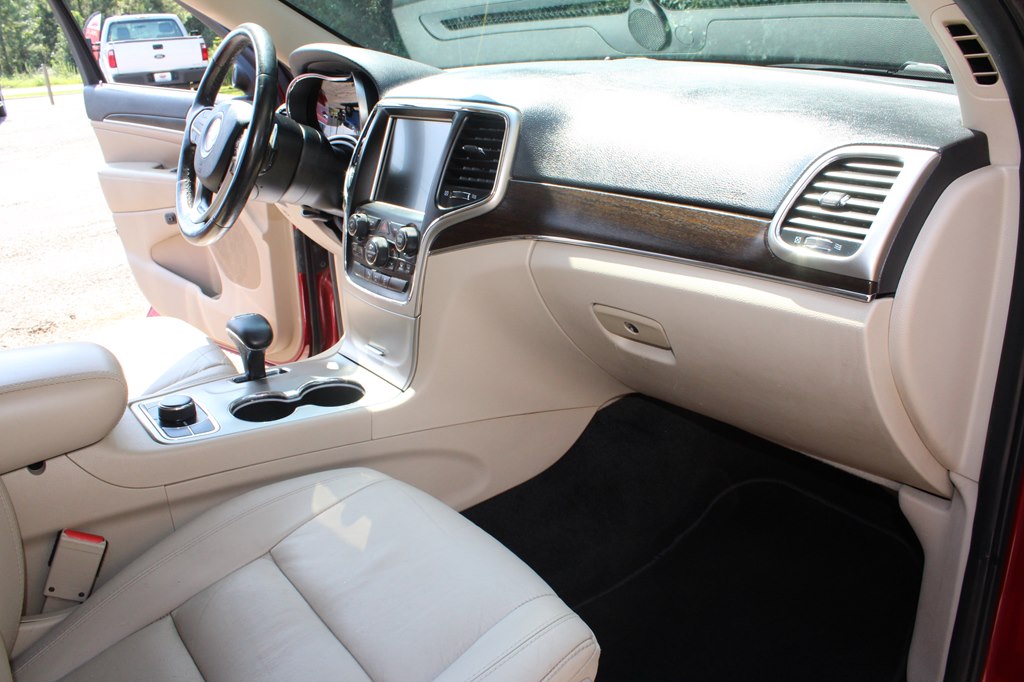Photo 26 of this JEEP GRAND CHEROKEE