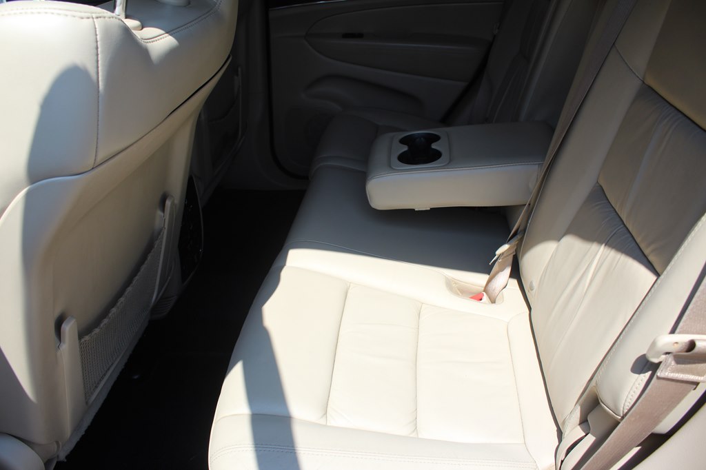 Photo 30 of this JEEP GRAND CHEROKEE