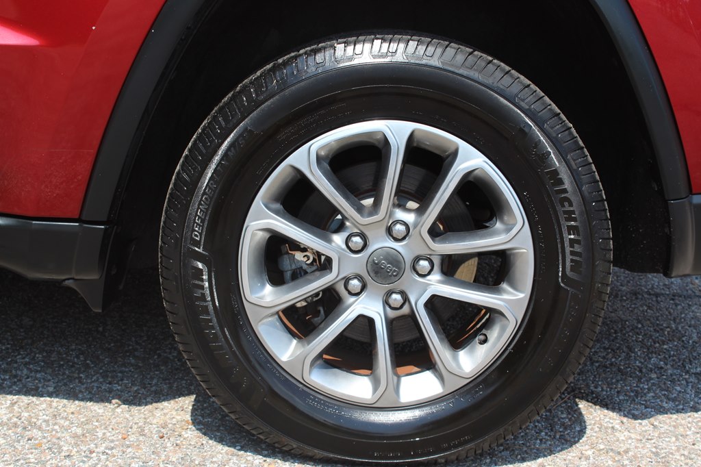 Photo 51 of this JEEP GRAND CHEROKEE