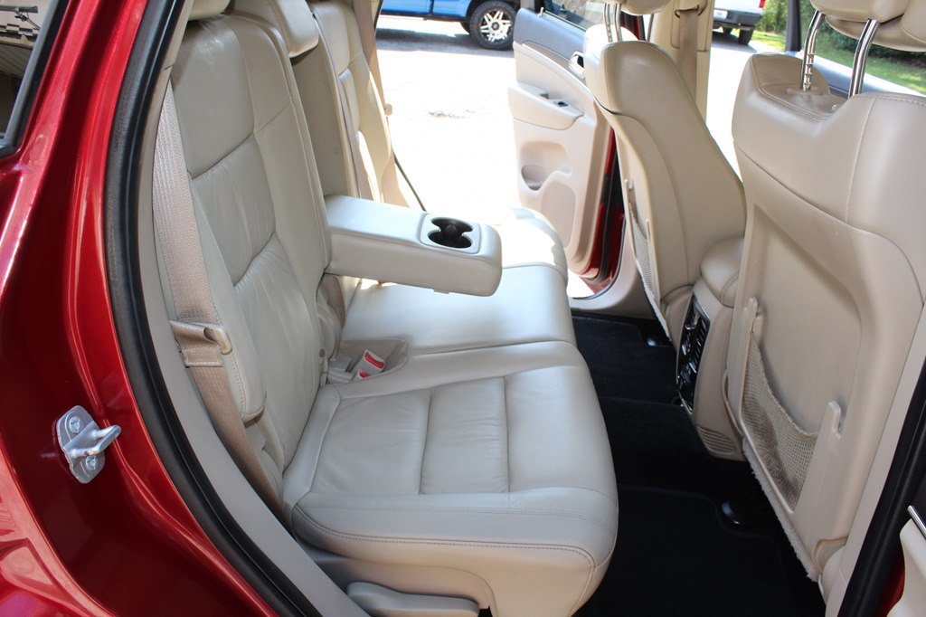 Photo 27 of this JEEP GRAND CHEROKEE